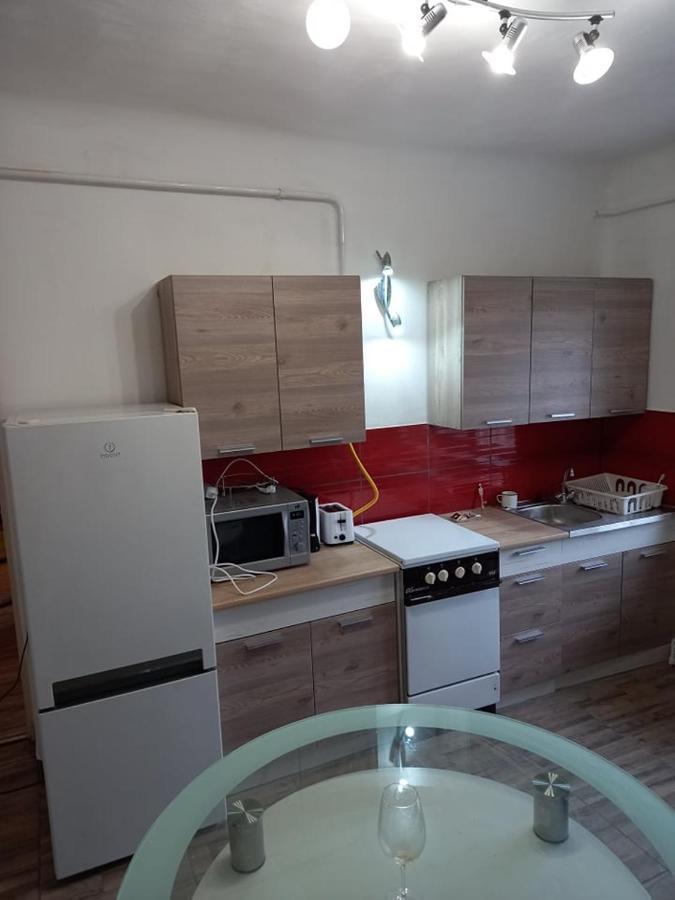 Aha Lägenhet Debrecen Exteriör bild